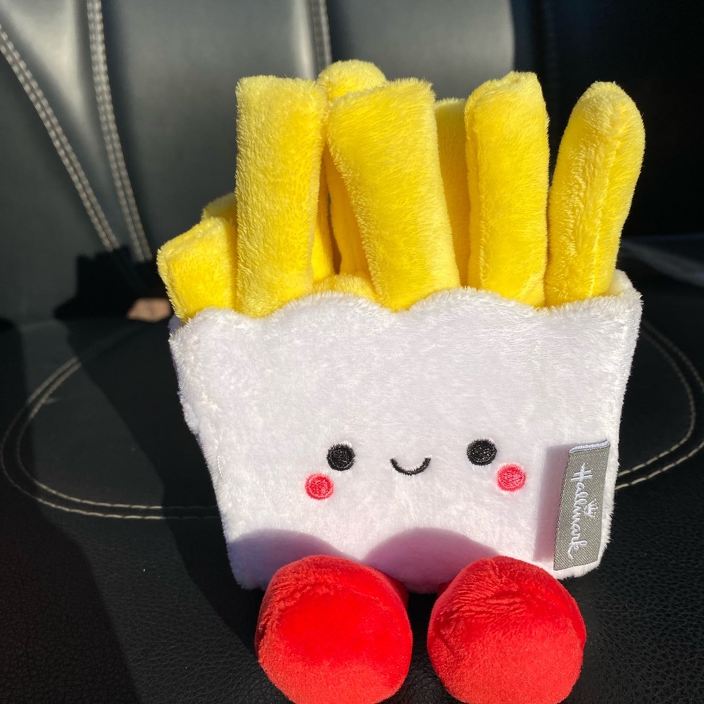 Hallmark Fries Plush 5"
